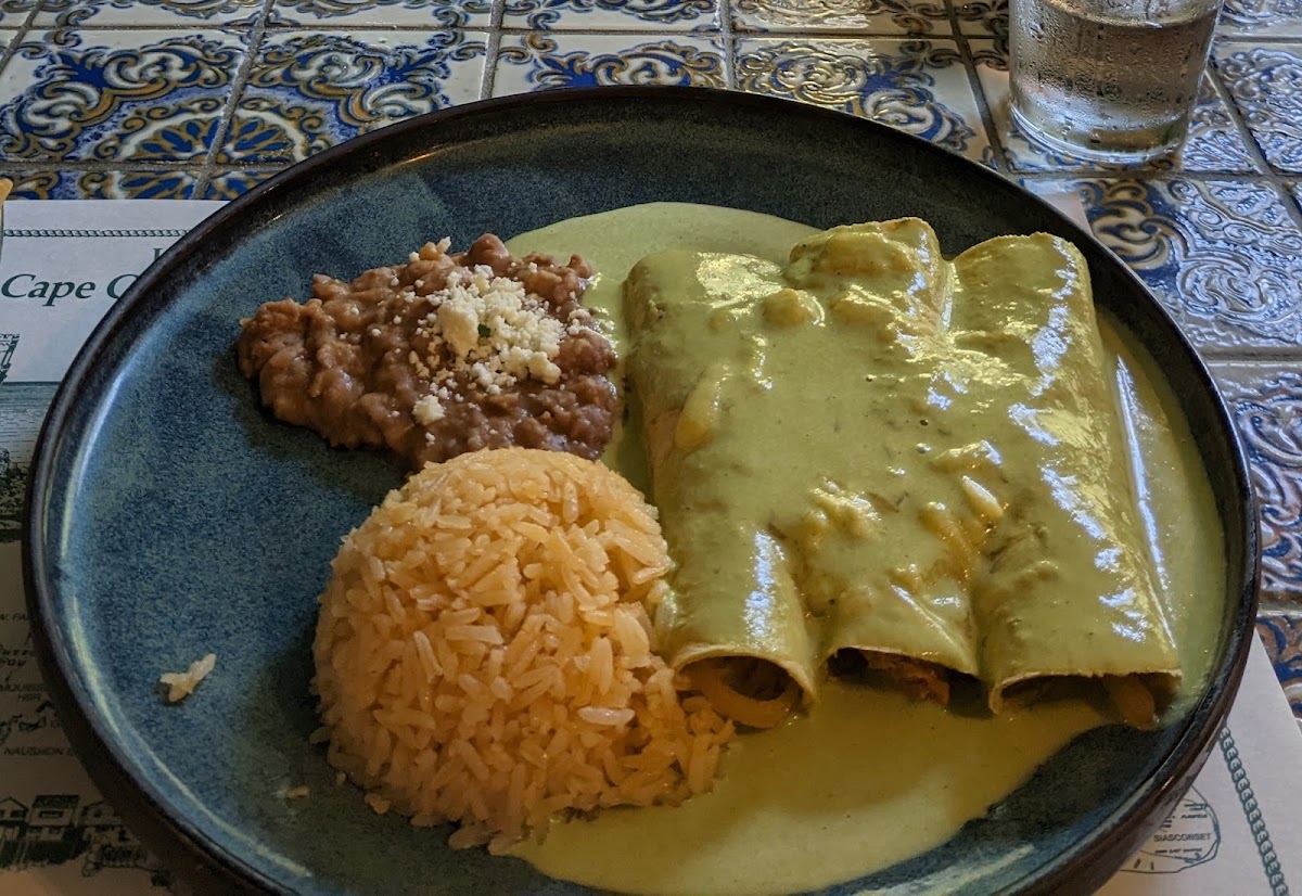 Enchiladas Aztecas