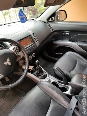 продам авто Mitsubishi Outlander Outlander II(XL) фото 3