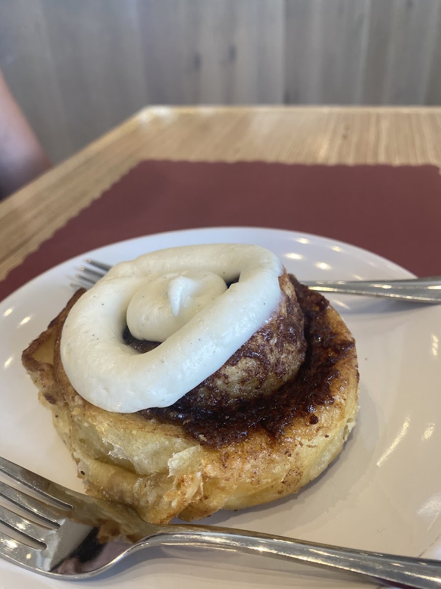 The best cinnamon roll ever