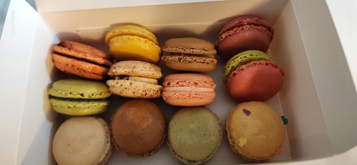 Gluten-Free at Le Macaron