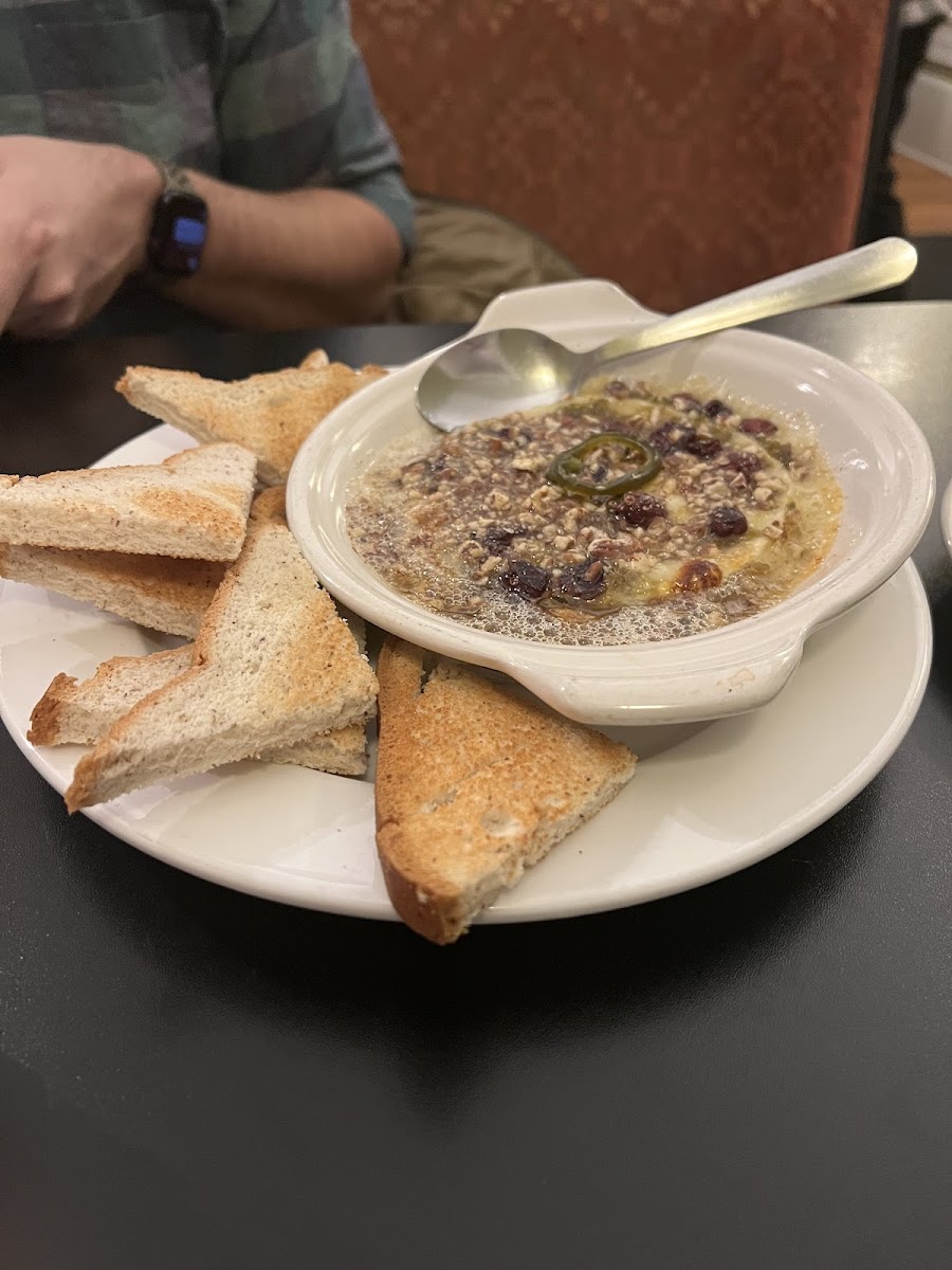 Baked brie with gluten free bread