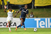 Themba Zwane of Mamelodi Sundowns and Sifiso Hlanti of Bidvest Wits during the Absa Premiership match between Bidvest Wits and Mamelodi Sundowns at Bidvest Stadium on February 23, 2019 in Johannesburg, South Africa. 