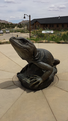 Great Basin Collared Lizard Statue
