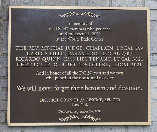 Plaque via Jack Curry's site Dedicated NYC. Original page here.
