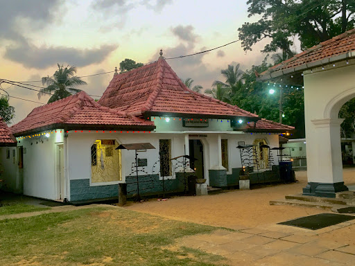 Kotte Rajamaha Vihara Vishnu Kataragama Devala