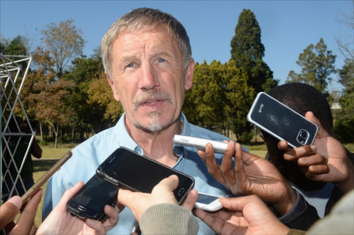 Stuart Baxter's agent Steve Kapulschnik was also not available for comment on Sunday.