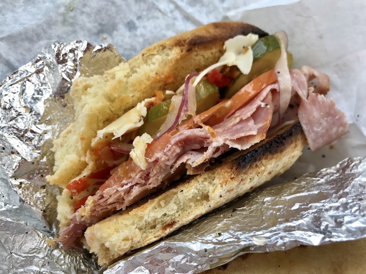 LaRosa. Italian Sub.