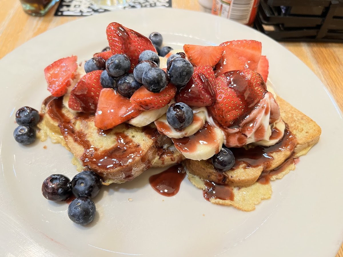 Gluten-Free French Toast at The Hudson Cafe