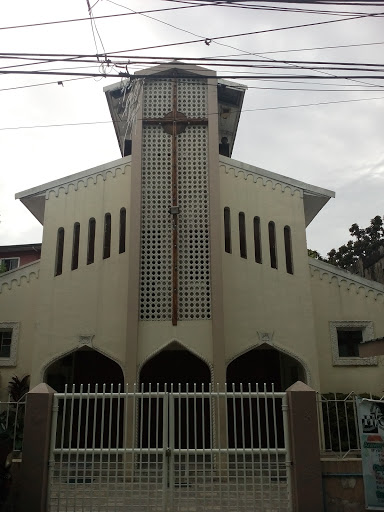Ang Kapilyo Sa Tinajeros