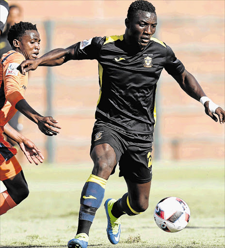 HIGH EXPECTATIONS: Arnold Anoma of Mthatha Bucks has been a star performer for his team this season, and is expected to play a key role against Highlands Park at the Mthatha Stadium this afternoon Picture: BACKPAGEPIX
