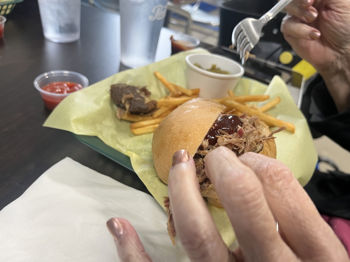 Gluten-Free at Smitty's Smokin BBQ & Brisket