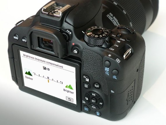 Máy Ảnh Canon 800D + Lens 18-55mm IS STM
