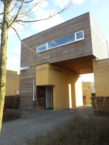 Achter Het Museum