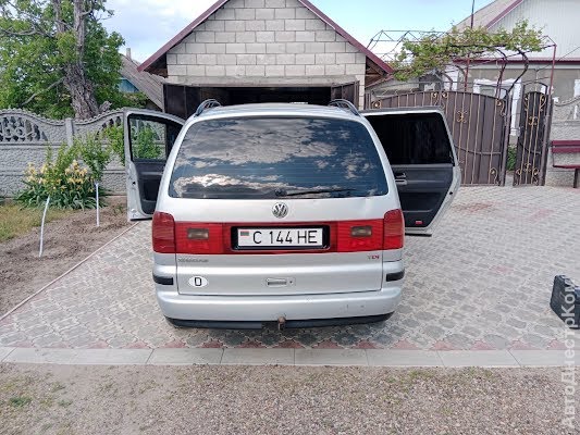 продам авто Volkswagen Sharan Sharan фото 5