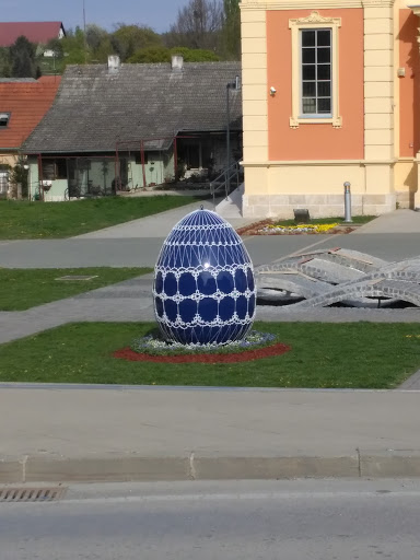 Giant Easter Egg