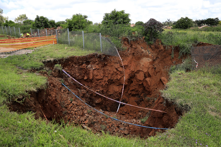 The SA National Roads Agency has closed the left lane on the N1 South just before Botha Avenue in Centurion as a precautionary measure after a sinkhole formed at the weekend.