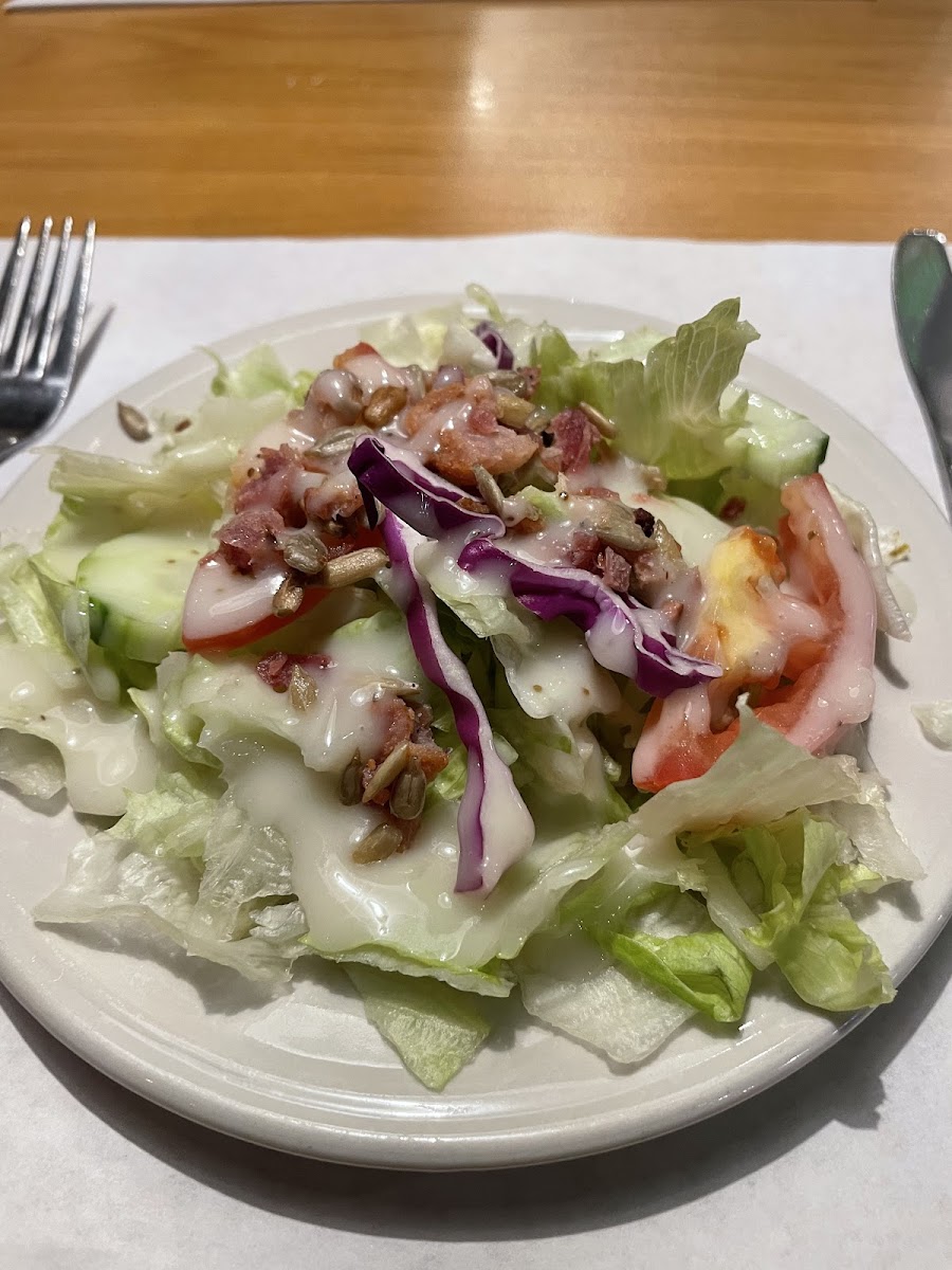 House salad with gluten-free dressing