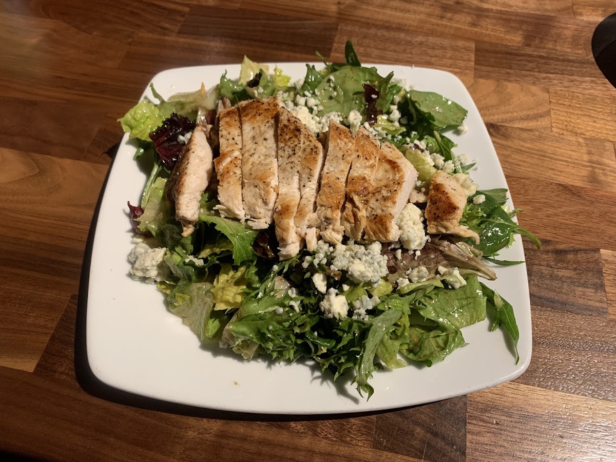 Balsamic chicken salad half (feb2022)