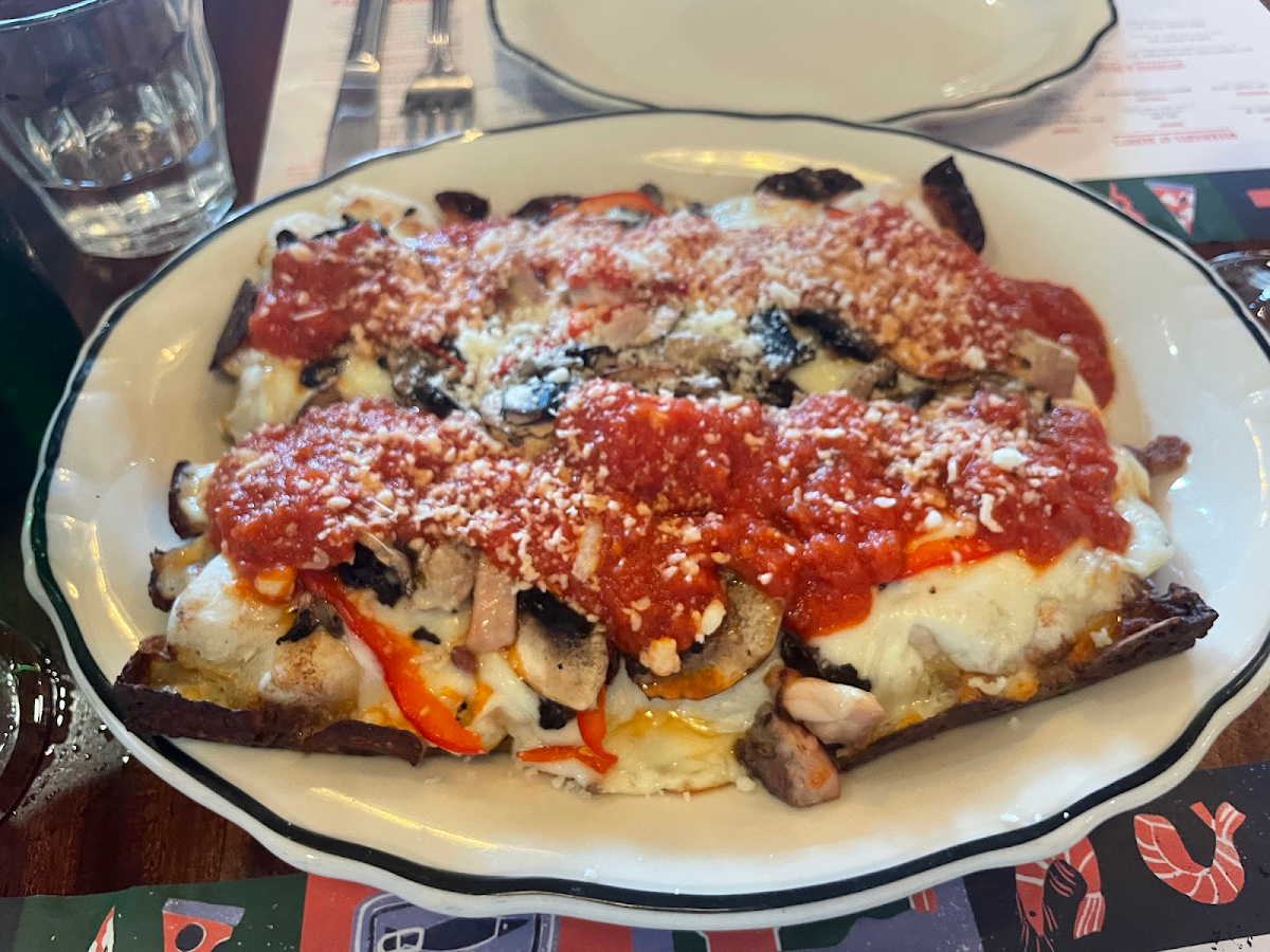 Gluten-Free Pizza at Benny's Big Time Pizzeria
