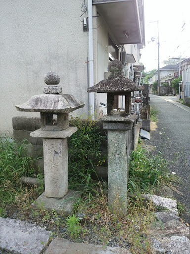 愛宕山天満宮 石灯篭