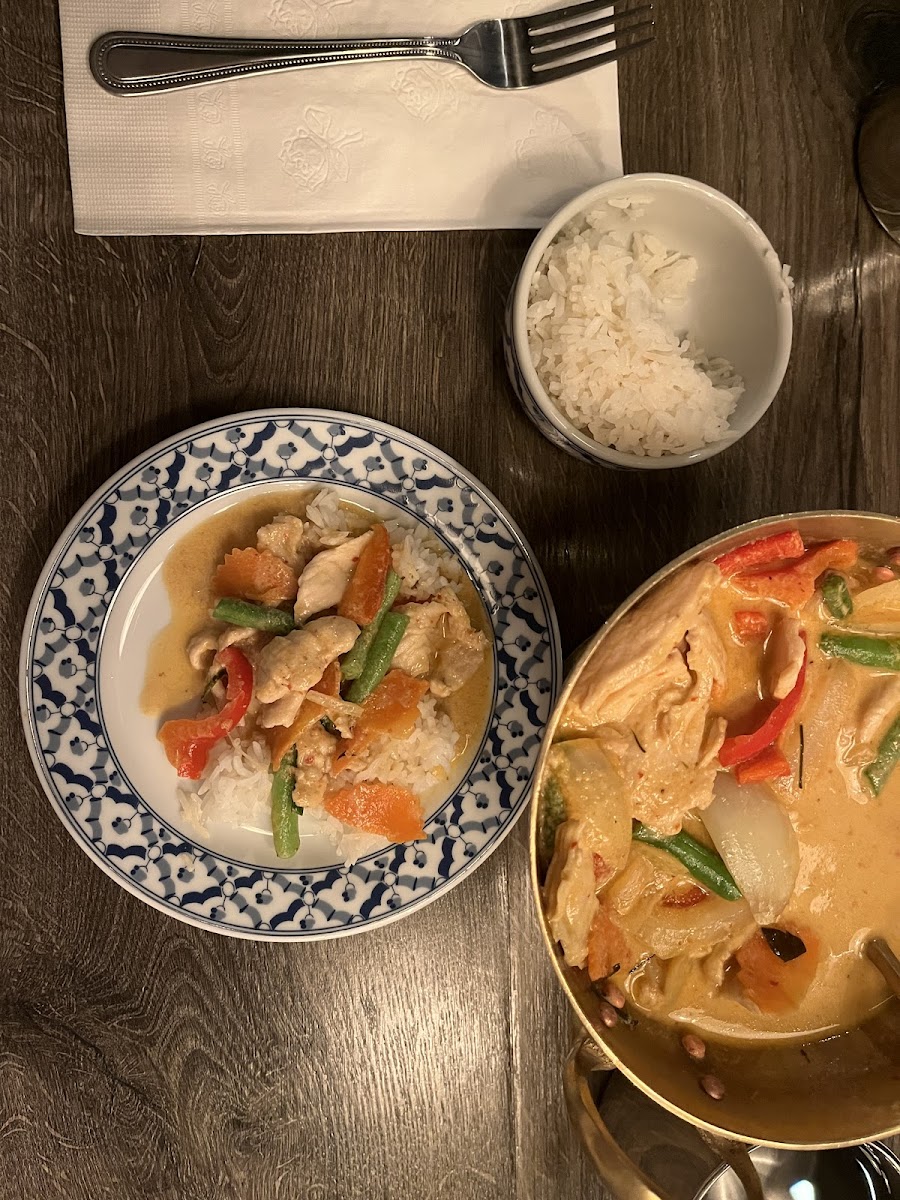 Panang curry with chicken - delicious!