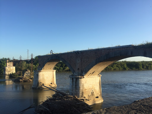 Calcinaia: L' Antico Ponte