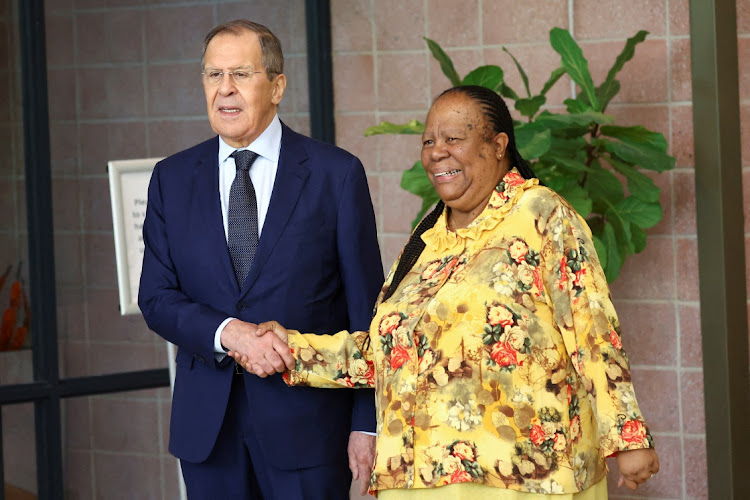 SA's foreign minister Naledi Pandor shakes hands with her Russian counterpart, Sergei Lavrov, ahead of their bilateral meeting in Pretoria, South Africa, January 23 2023. REUTERS/Siphiwe Sibeko