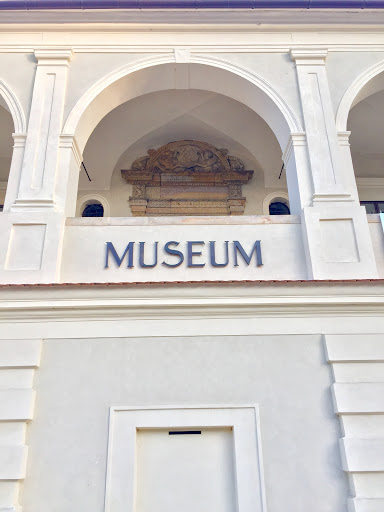 Old Town Hall - Museum