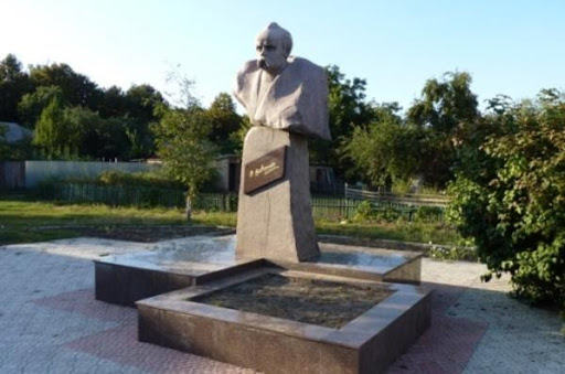 Памятник Шевченку