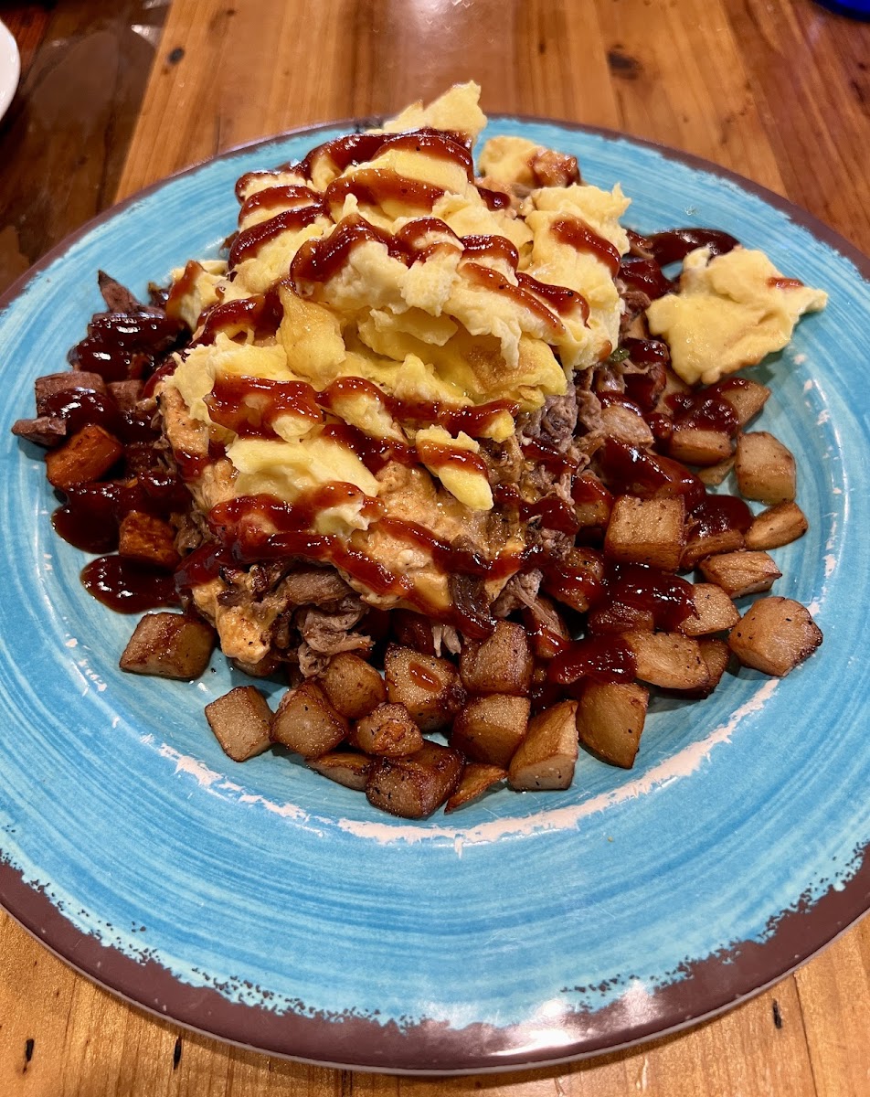 JBBQ Hash with Sweet Potatoes, Scrambled Eggs, BBQ Sauce, Pulled Pork & Pimento Cheese
