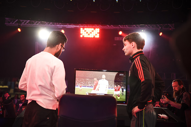 The finalists Brandon Nell and Zuhair Ebrahim prepare for the final Fifa 17 match. Ebrahim ultimately took the lead, walking away with R500,000.