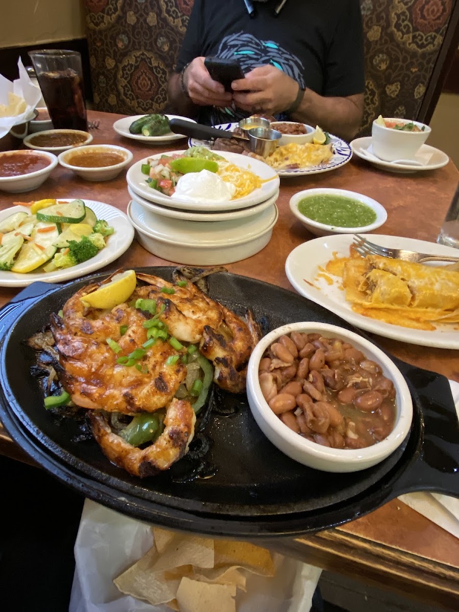 Bbq shrimp fajitas