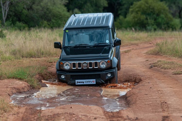 The Jimny five-door boasts 210mm of ground clearance and an approach angle of 36º.
