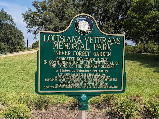 Dedicated November 11, 2021In commemoration of the centennial ofthe Tomb of the Unknown SoldierA Statewide Volunteer Project byLouisiana Garden Club Federation, Inc.Louisiana Members of American...