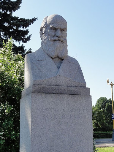 Памятник Жуковскому