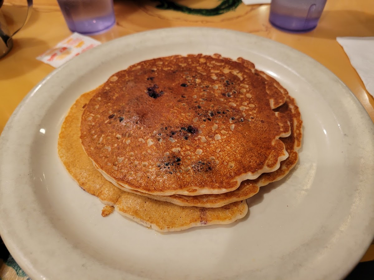 Gluten-Free Pancakes at Cafe Eighty Two