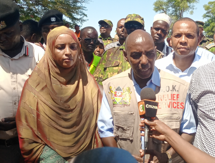 PS State Department for the ASALs and Regional Development Kello Harsama speaking to the press at Kona punda area along the Garissa- Madogo road.