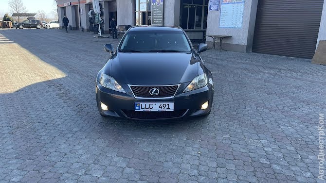 продам авто Lexus IS 220 IS II фото 3