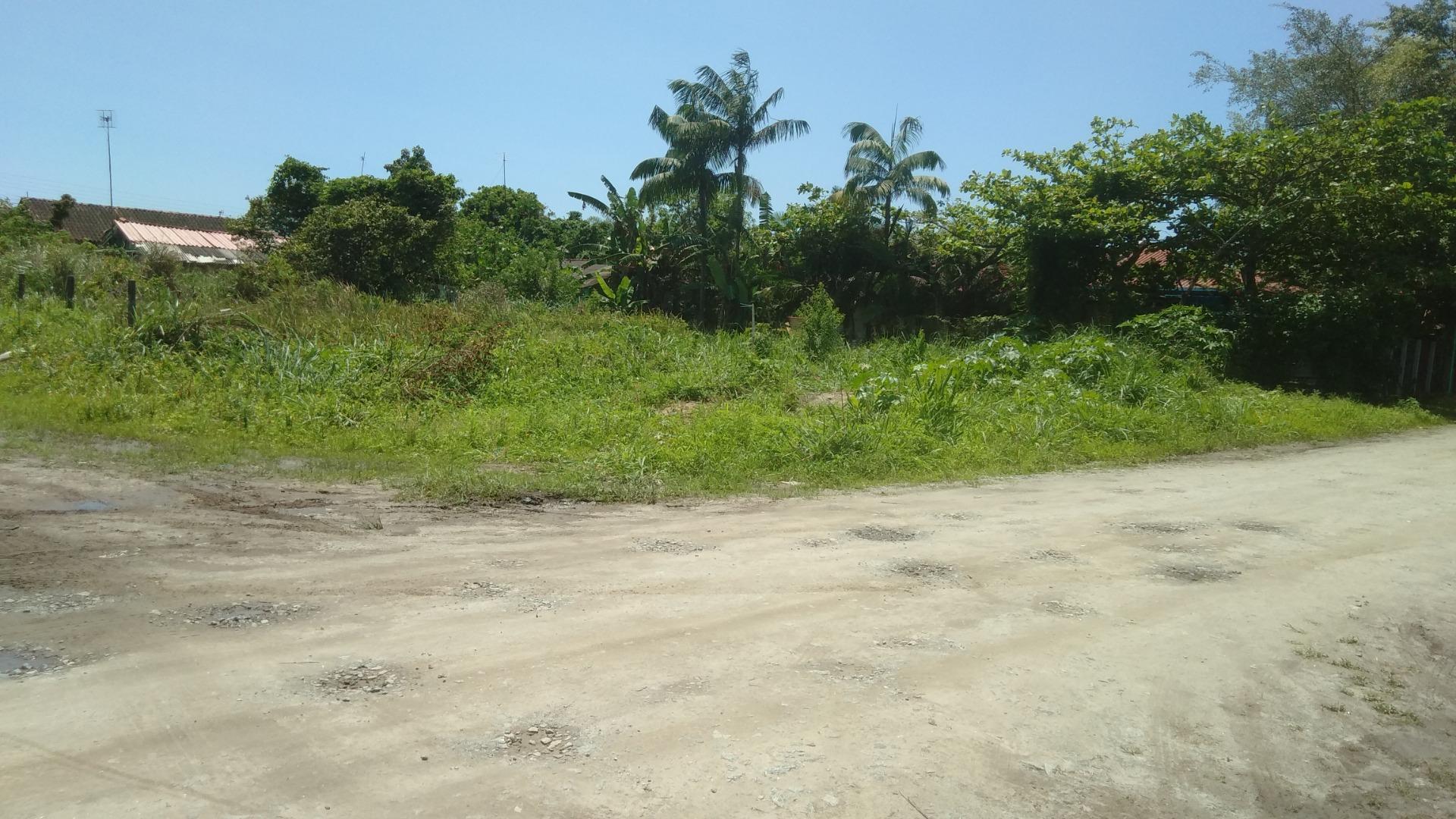 Imóveis em Itapoá SC, terreno de esquina,  por R$ 70.000 - Recanto do Farol Planta 2 - Itapoá/SC