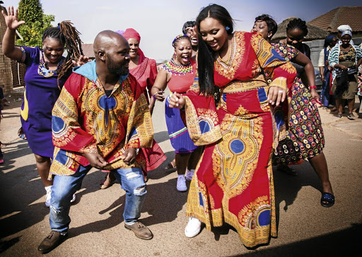 Phumla and Thapelo Khumalo tied the knot in a traditional ceremony on September 10 2016 and celebrated their anniversary last Monday.