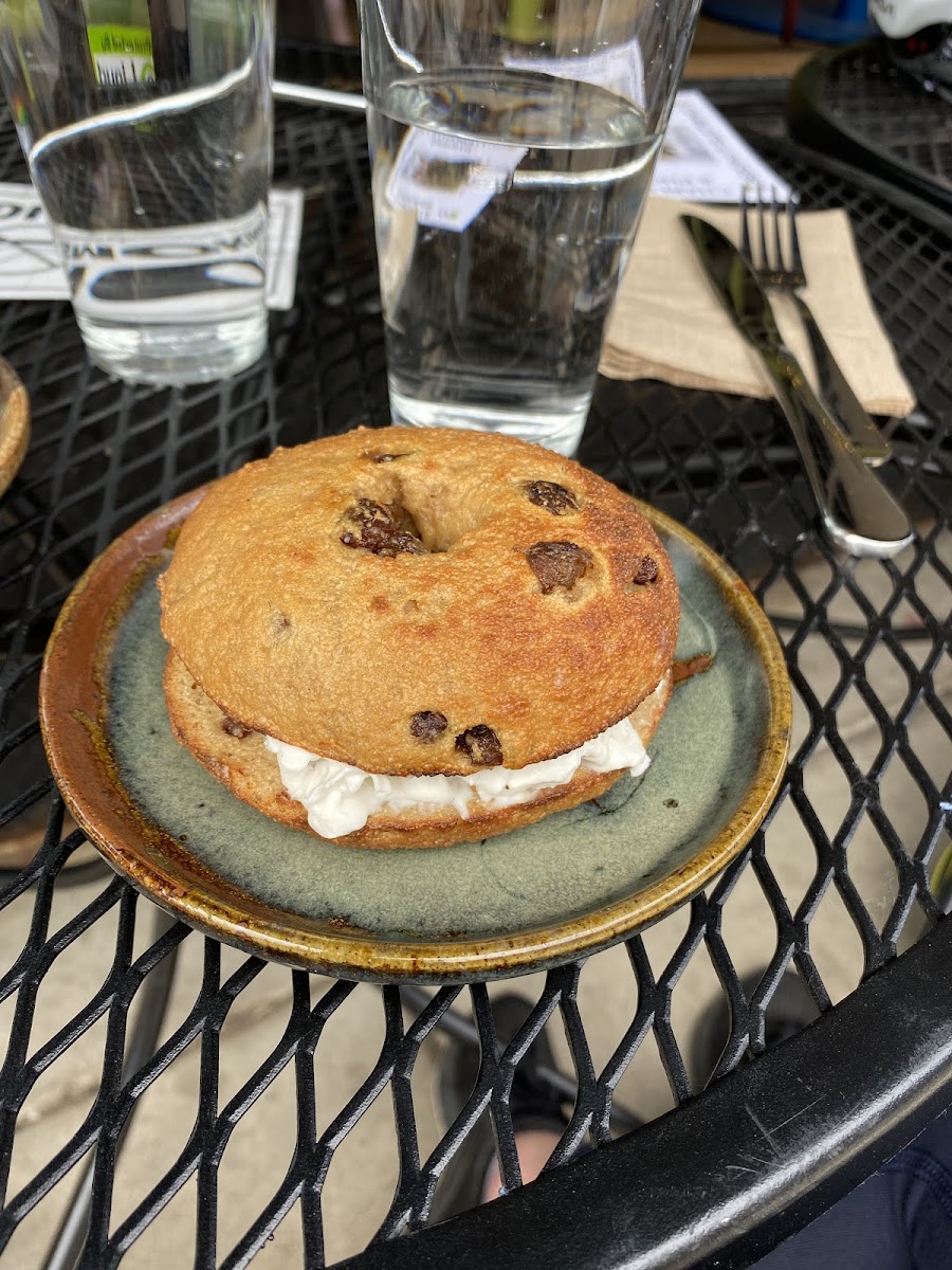 Cinnamon Raisin Bagel and Plain Cream Cheese