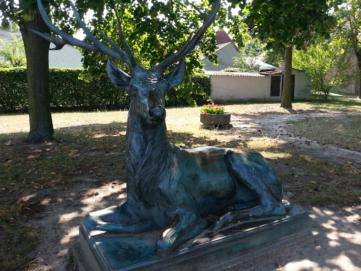 Bronzestatue Hirsch