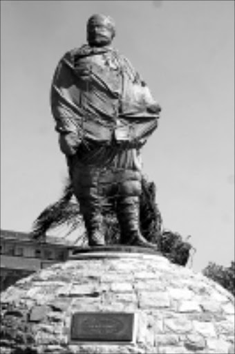 IMMORTALISED: King Dinuzulu's statue. Pic. Thuli Dlamini. © Sowetan.