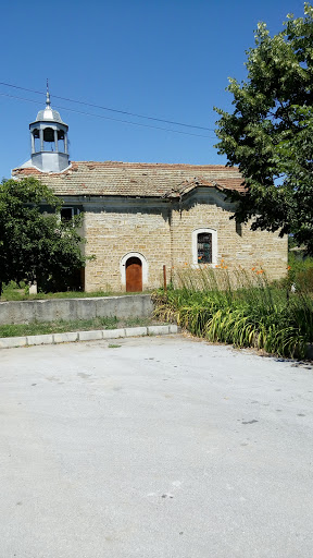 Църквата в с.Николаево