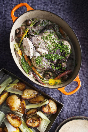 Creamy chicken & porcini mushroom stew The winning combination of chicken and mushrooms make this a one-pot dish great for easy entertaining. If you can't get porcini or portabellini mushrooms, use dried shiitake mushrooms and button mushrooms instead.