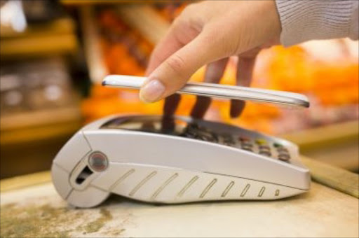 Consumers still prefer cash and cards to smartphones for making in-store payments.