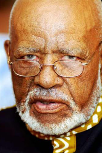 Writer and essayist and intellectual Professor Es'kia Mphahlele, 87. © Unknown.