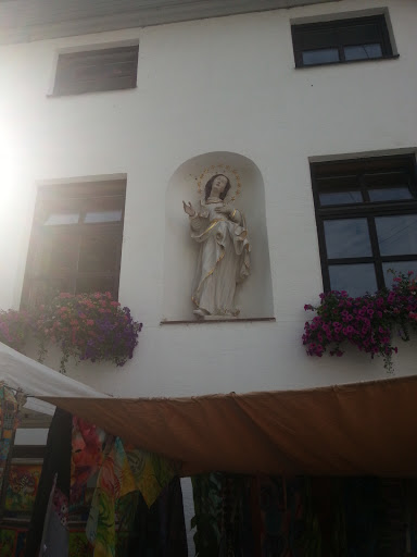 Statue Maria