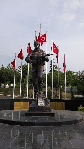 Safranbolu Mehmetcik Anıtı