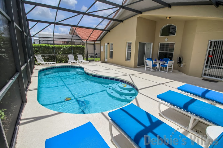 Solana villa in Davenport with a private pool